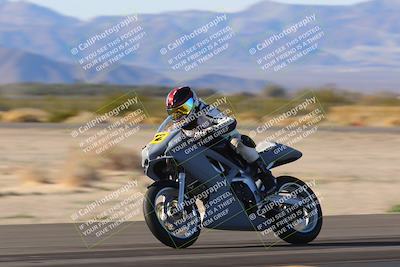 media/Jan-19-2023-Racers Edge (Thu) [[69d0b4dc55]]/B Group/Session 5 (Turn 3 Exit Pans)/